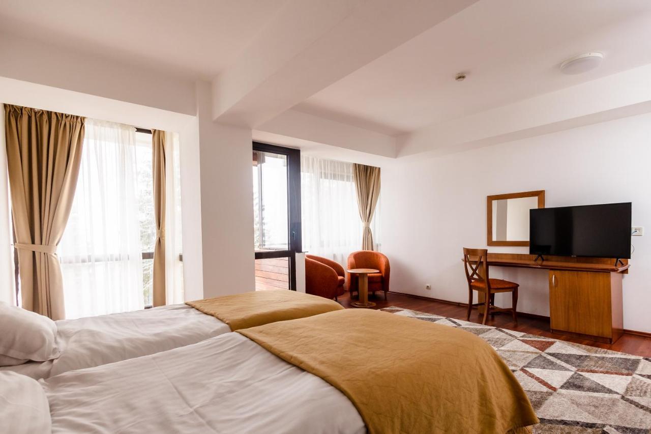 Hotel Cindrel Păltiniş Exterior foto